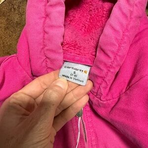 Size 7/8 Youth Girls Hot Pink Carhartt Jacket. Fleece lined. Rare Color!!!